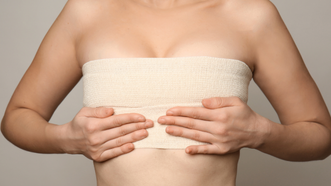 2022 Meme Büyütme Ameliyatı Yapan Klinikler ve Fiyatları