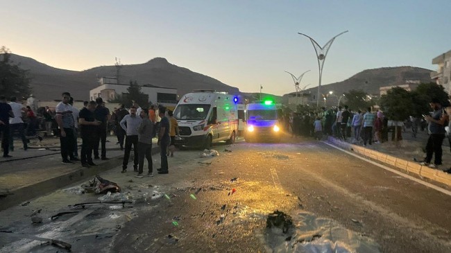 Son Dakika! Mardin’de 20 Kişinin Öldüğü Kazadan Mucize Kurtuluş!